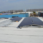 Jual Solar - Ballastvrij montagesysteem - Zonnepanelen op plat bitumen dak - Staal dak met isolatie - Lichte dakconstructie 