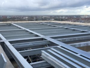 Jual Solar - Zonnepanelen op stalen dakconstructie